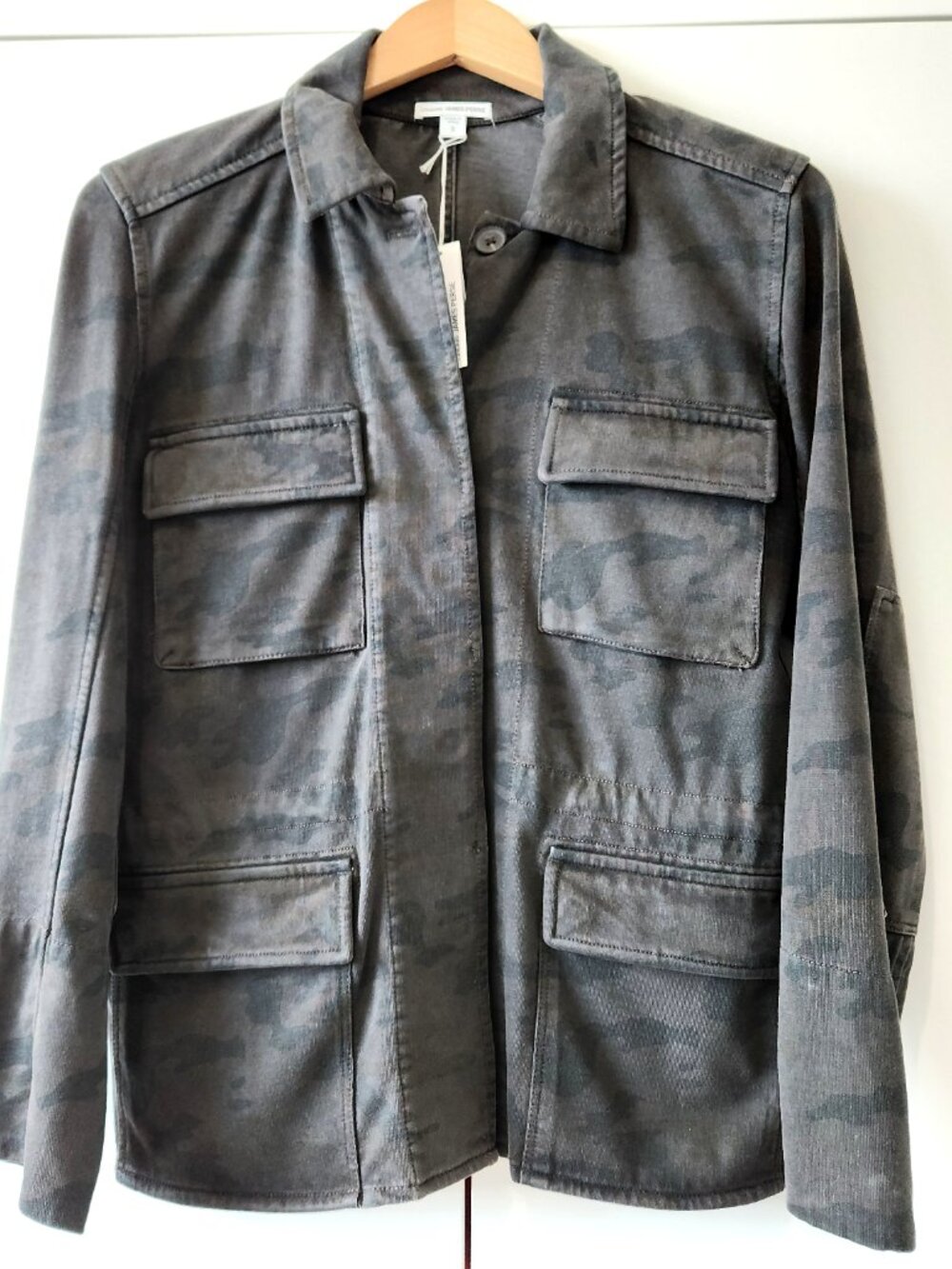New James Perse utility military style jacket camo print size 2 Medium NWT - Picture 2 of 11